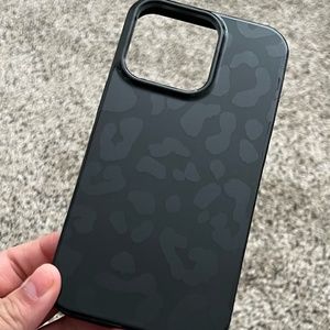 SOLD heyday Apple iPhone 13 Pro Case - Black Leopard